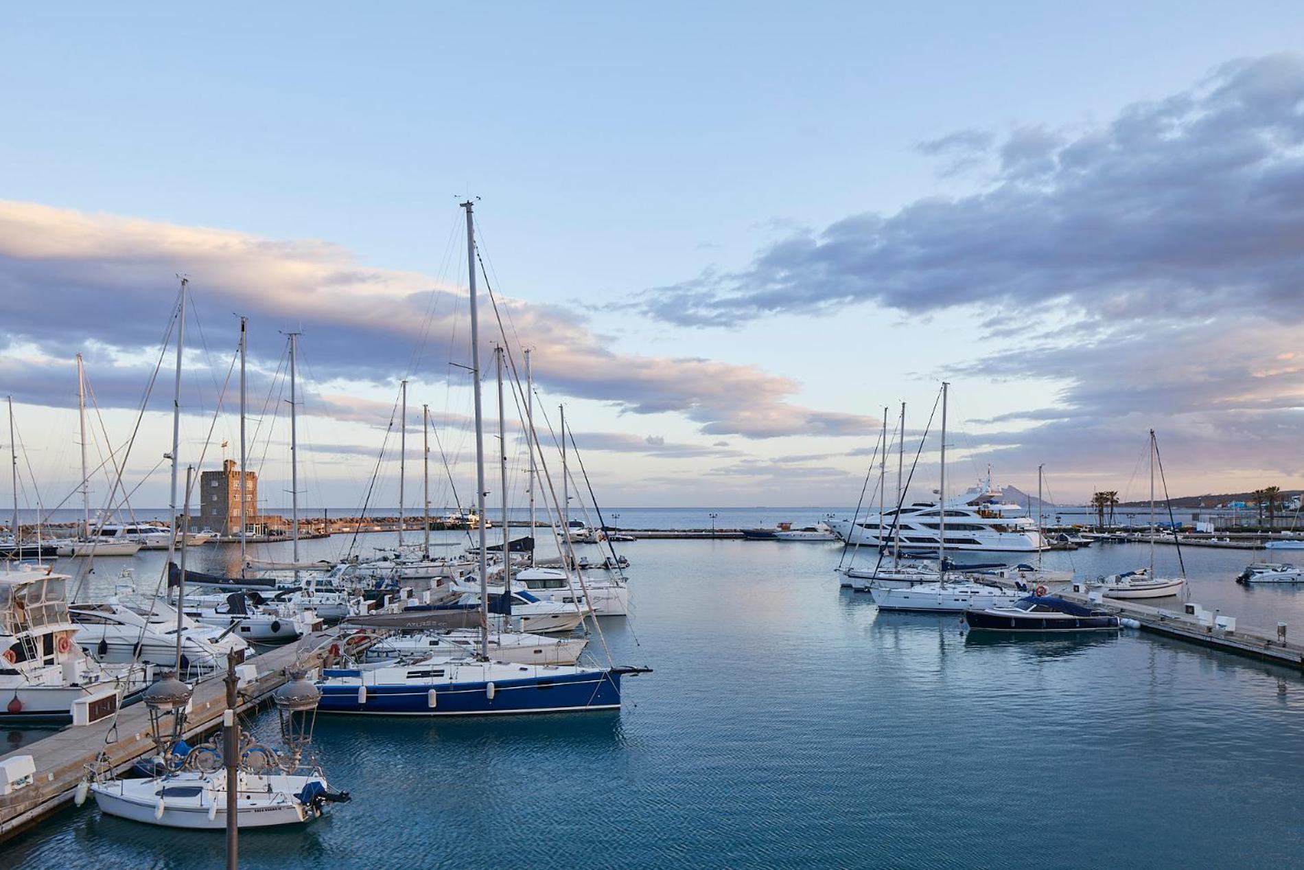 Hotel Mim Sotogrande Club Maritimo Zewnętrze zdjęcie